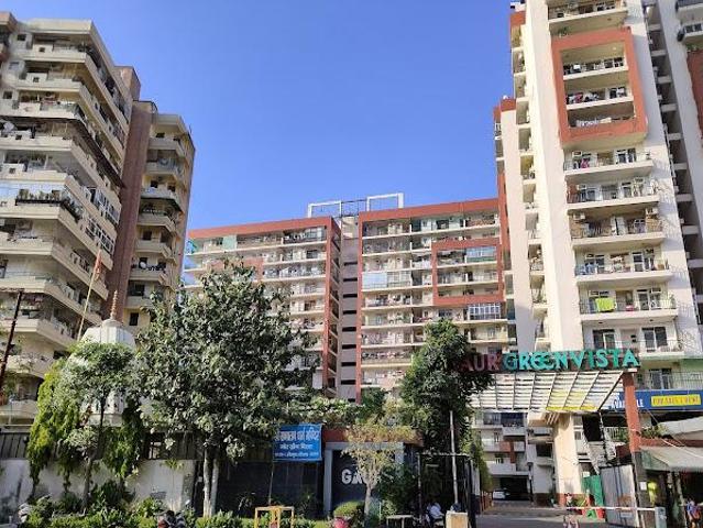 2.5 BHK Apartment in Indirapuram for resale Ghaziabad. The reference number is 19880608