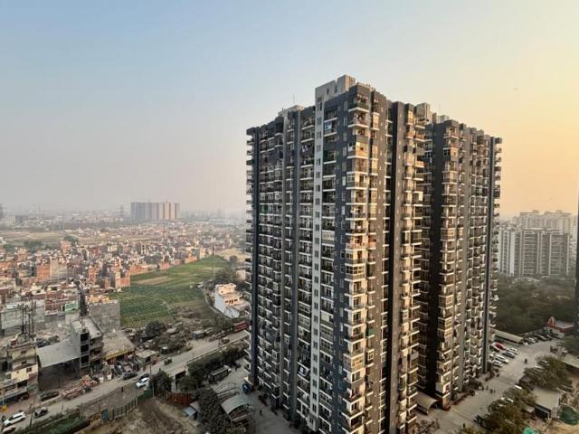 2.5 BHK Apartment in Indirapuram for resale Ghaziabad. The reference number is 20544495