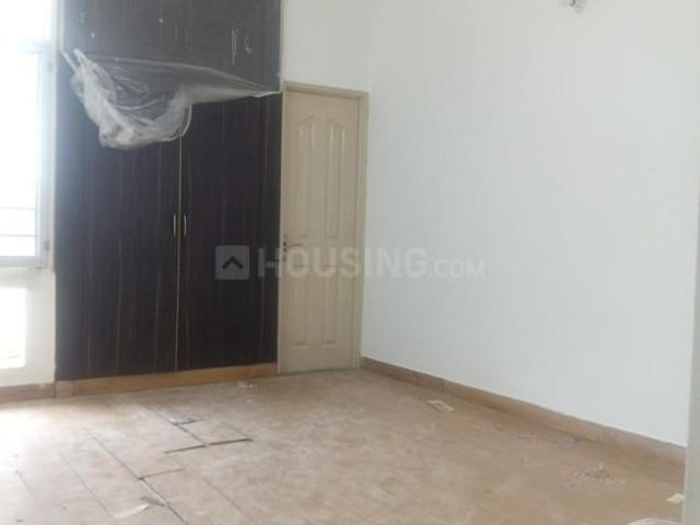 2 BHK Apartment in Indirapuram for resale Ghaziabad. The reference number is 20611384
