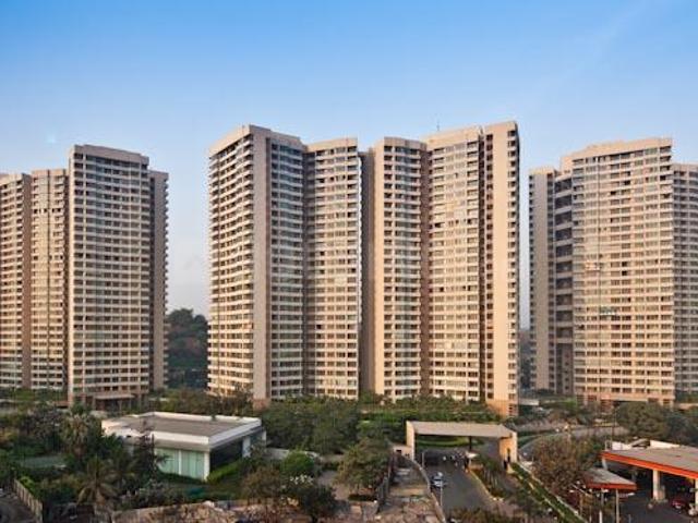 2.5 BHK Apartment in Jogeshwari East for rent Mumbai. The reference number is 20159861
