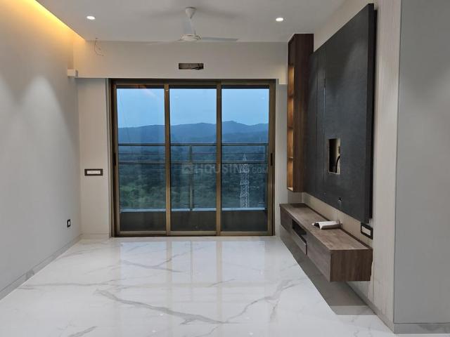 2.5 BHK Apartment in Kandivali East for rent Mumbai. The reference number is 18269948