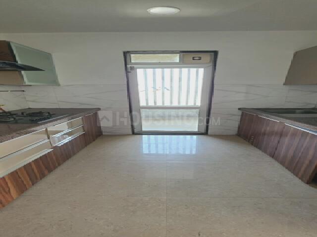 2.5 BHK Apartment in Kandivali East for rent Mumbai. The reference number is 19291833