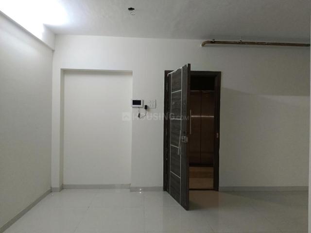 2.5 BHK Apartment in Kandivali East for resale Mumbai. The reference number is 17417510