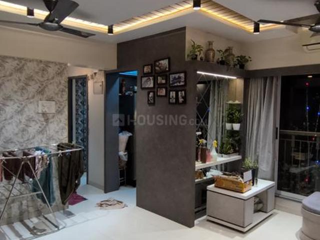 2.5 BHK Apartment in Kasarvadavali for rent Thane. The reference number is 20497810