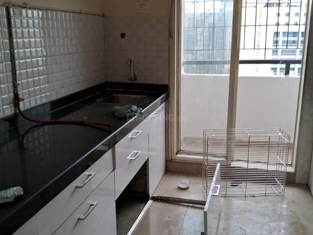 2.5 BHK Apartment in Kasarvadavali for resale Thane. The reference number is 18420775
