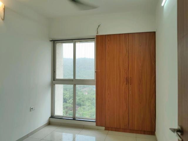 2.5 BHK Apartment in Kasarvadavali for resale Thane. The reference number is 19711678