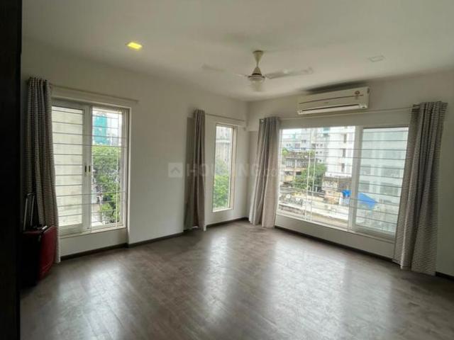 2.5 BHK Apartment in Khar West for resale Mumbai. The reference number is 20431252