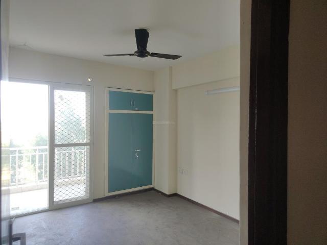 2.5 BHK Apartment in Mahurali for rent Ghaziabad. The reference number is 20137711