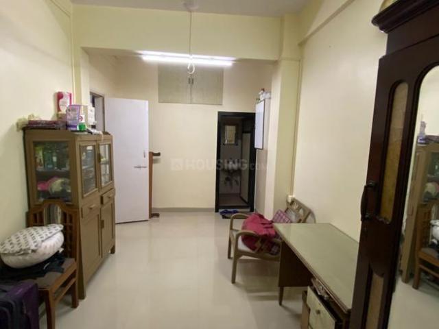 2.5 BHK Apartment in Mahim for rent Mumbai. The reference number is 19335922