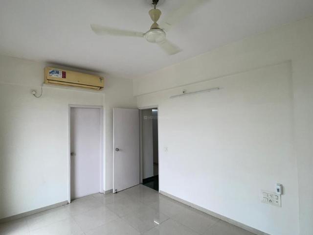 2.5 BHK Apartment in Makarba for rent Ahmedabad. The reference number is 20600076