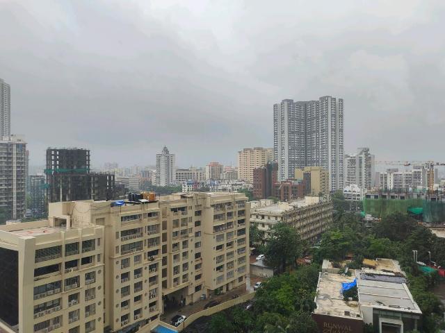 2.5 BHK Apartment in Malad West for rent Mumbai. The reference number is 20712279