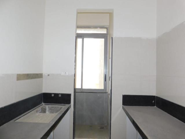 2.5 BHK Apartment in Malad West for resale Mumbai. The reference number is 20627605
