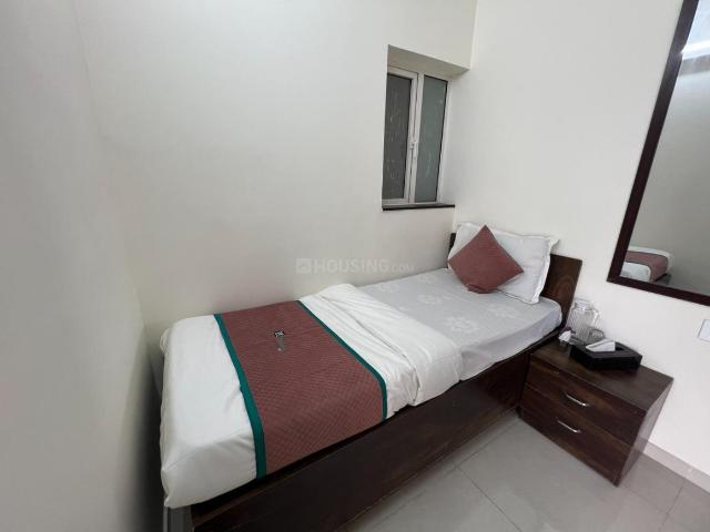 2.5 BHK Apartment in Malad East for rent Mumbai. The reference number is 20797929