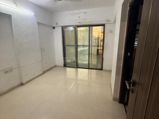 2.5 BHK Apartment in Mira Road East for rent Mira Bhayandar. The reference number is 20000276