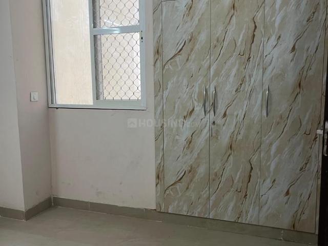 2.5 BHK Apartment in Noida Extension for rent Greater Noida. The reference number is 17108698