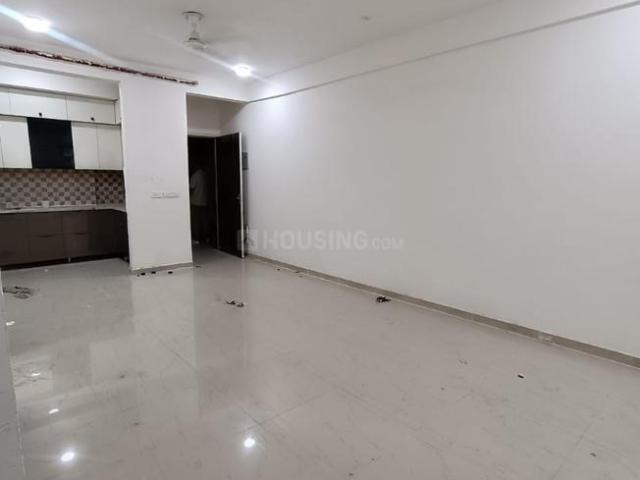 2.5 BHK Apartment in Noida Extension for rent Greater Noida. The reference number is 18679005