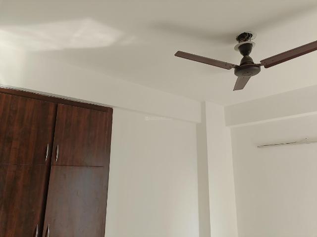 2.5 BHK Apartment in Noida Extension for rent Greater Noida. The reference number is 19442464