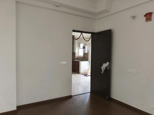 2.5 BHK Apartment in Noida Extension for rent Greater Noida. The reference number is 19453667