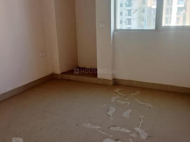 2.5 BHK Apartment in Noida Extension for rent Greater Noida. The reference number is 19645232