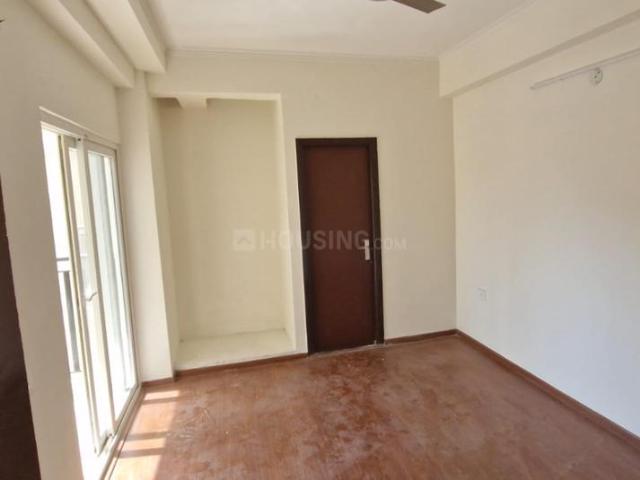 2.5 BHK Apartment in Noida Extension for rent Greater Noida. The reference number is 19603276