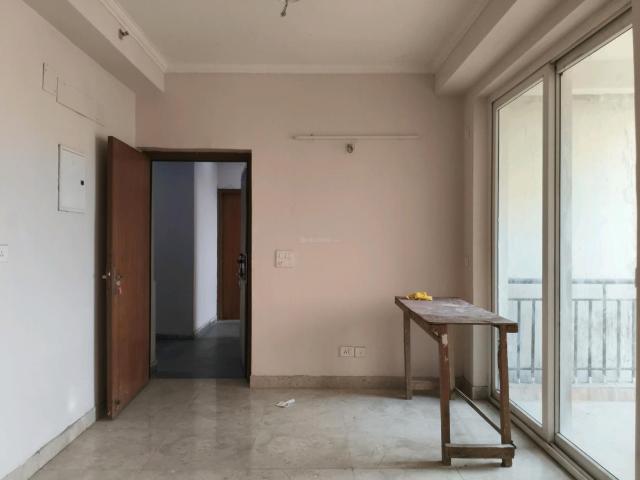 2.5 BHK Apartment in Noida Extension for rent Greater Noida. The reference number is 19710081