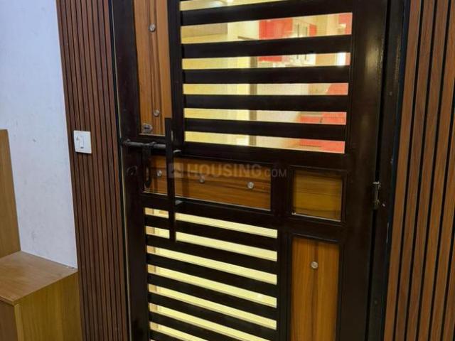 2.5 BHK Apartment in Noida Extension for rent Greater Noida. The reference number is 19949263