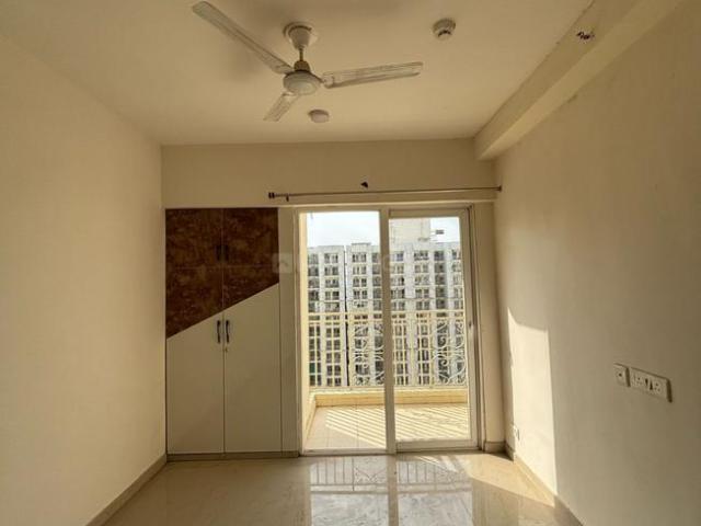 2.5 BHK Apartment in Noida Extension for rent Greater Noida. The reference number is 20143174