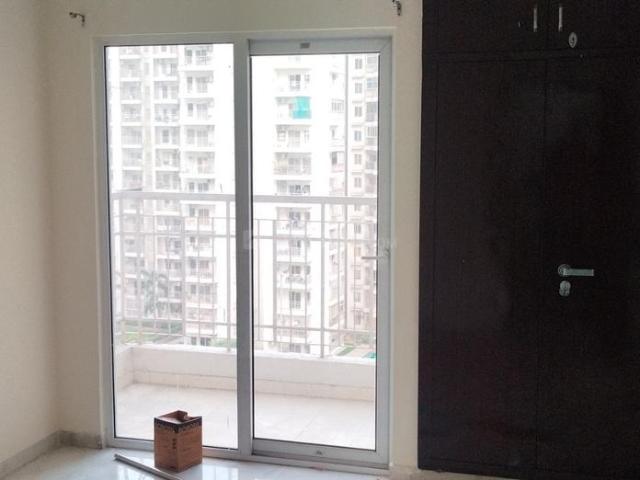 2.5 BHK Apartment in Noida Extension for rent Greater Noida. The reference number is 20159278