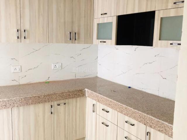 2.5 BHK Apartment in Noida Extension for rent Greater Noida. The reference number is 20240385