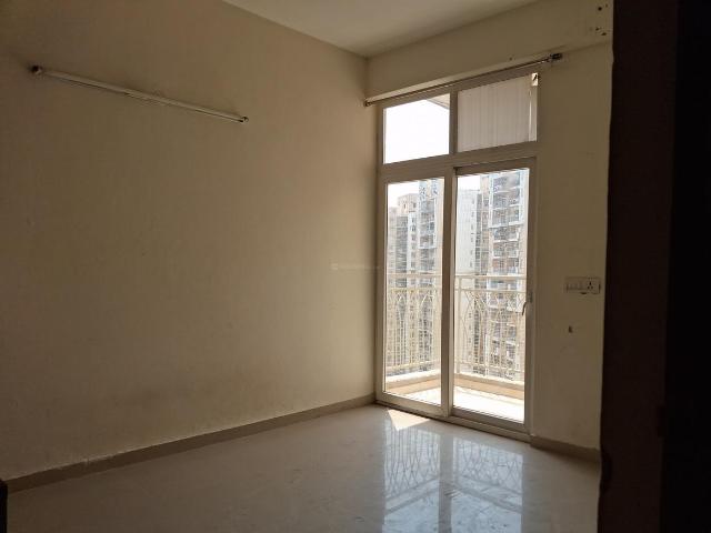 2.5 BHK Apartment in Noida Extension for rent Greater Noida. The reference number is 20243304