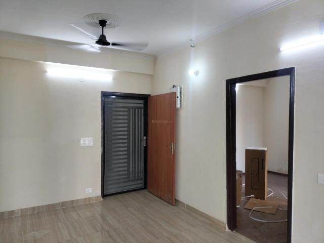 2.5 BHK Apartment in Noida Extension for rent Greater Noida. The reference number is 20312353