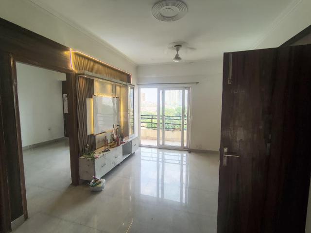 2.5 BHK Apartment in Noida Extension for rent Greater Noida. The reference number is 20437443