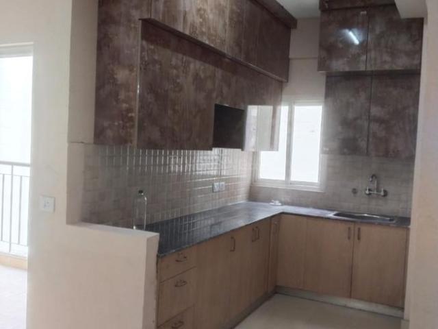 2.5 BHK Apartment in Noida Extension for rent Greater Noida. The reference number is 20587425