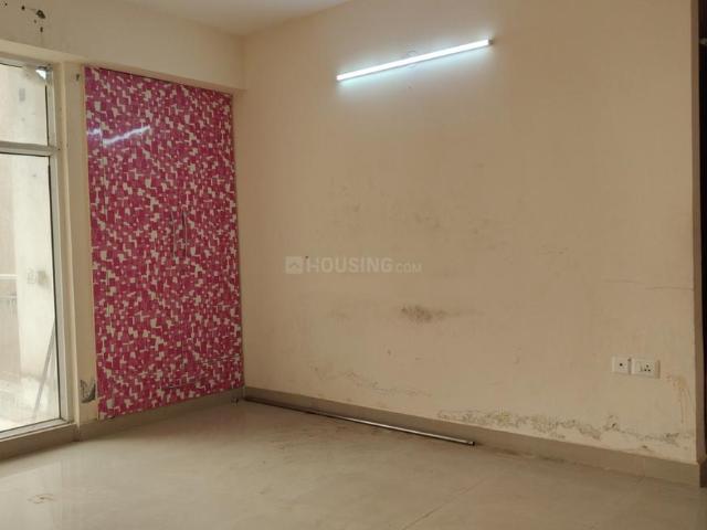 2.5 BHK Apartment in Noida Extension for rent Greater Noida. The reference number is 20594981