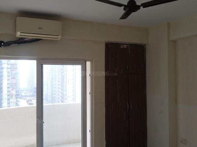 2.5 BHK Apartment in Noida Extension for rent Greater Noida. The reference number is 20649816