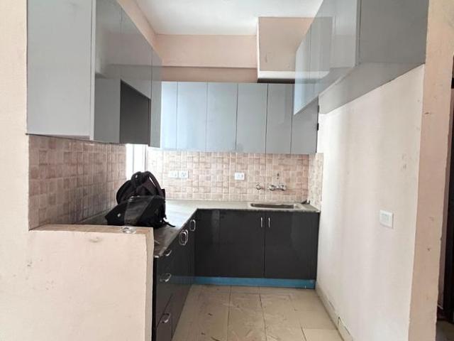 2.5 BHK Apartment in Noida Extension for rent Greater Noida. The reference number is 20650840