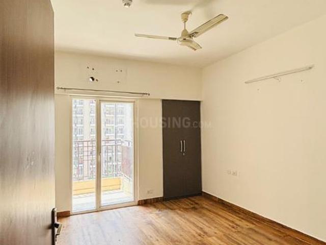 2.5 BHK Apartment in Noida Extension for rent Greater Noida. The reference number is 20654872