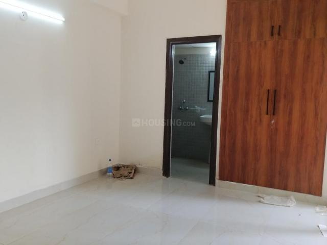 2.5 BHK Apartment in Noida Extension for rent Greater Noida. The reference number is 20621445