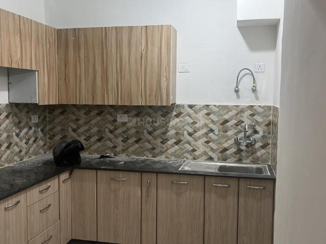 2.5 BHK Apartment in Noida Extension for rent Greater Noida. The reference number is 20632475