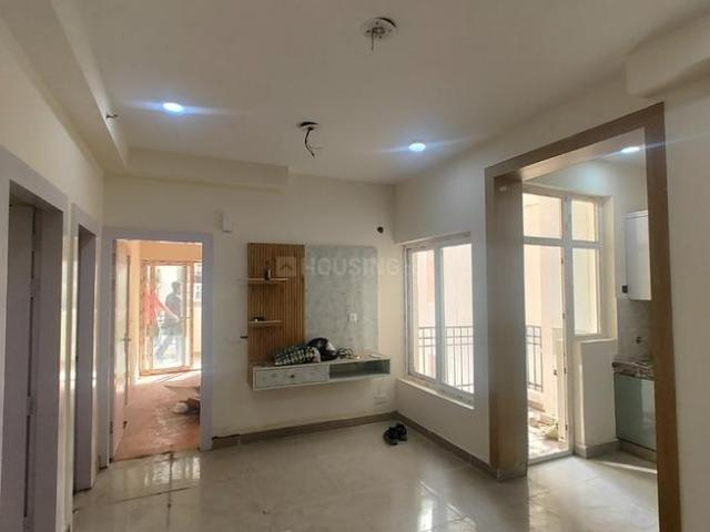 2.5 BHK Apartment in Noida Extension for rent Greater Noida. The reference number is 20633294