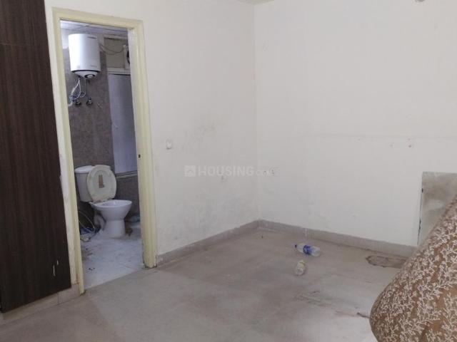 2.5 BHK Apartment in Noida Extension for rent Greater Noida. The reference number is 20633522