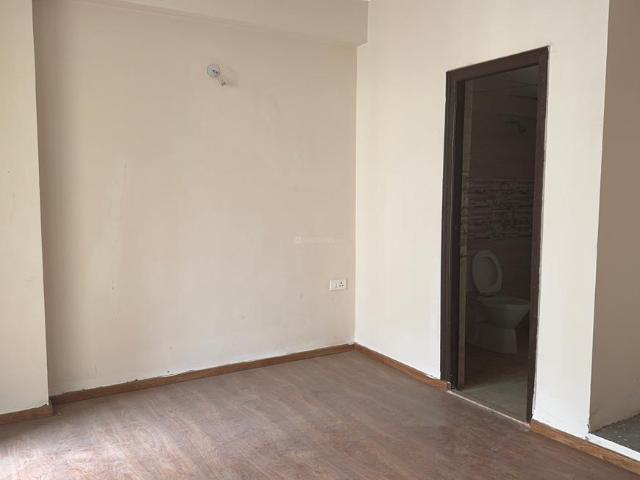2.5 BHK Apartment in Noida Extension for resale Greater Noida. The reference number is 16774589