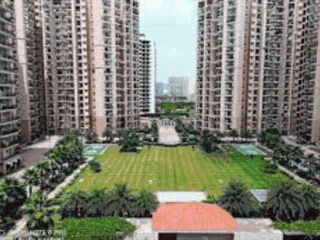2.5 BHK Apartment in Noida Extension for resale Greater Noida. The reference number is 19266837