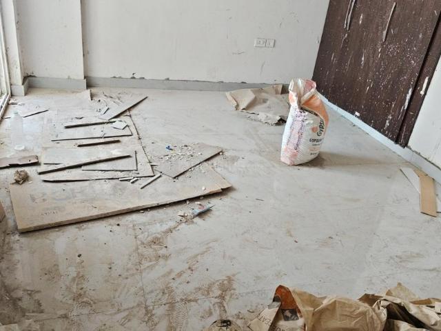 2.5 BHK Apartment in Noida Extension for resale Greater Noida. The reference number is 20431932