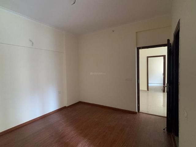 2.5 BHK Apartment in Noida Extension for resale Greater Noida. The reference number is 20742985