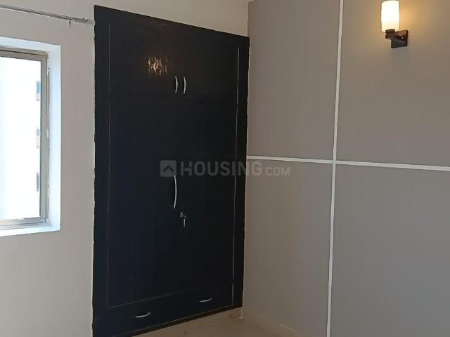 2.5 BHK Apartment in Noida Extension for resale Greater Noida. The reference number is 20751798