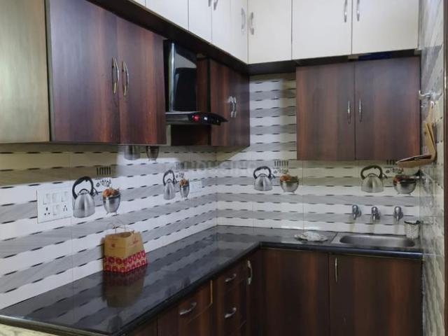 2.5 BHK Apartment in Paschim Vihar for rent New Delhi. The reference number is 20581957