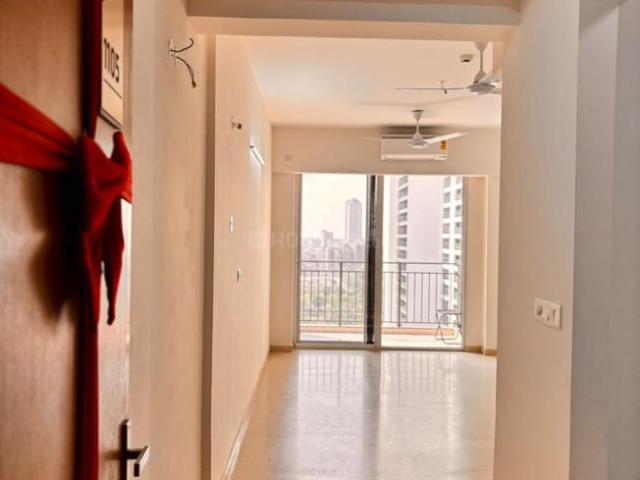 2.5 BHK Apartment in Sector 100 for rent Noida. The reference number is 20347816
