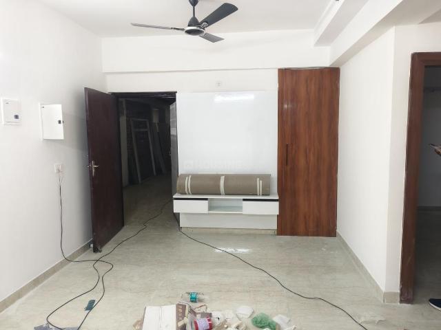 2.5 BHK Apartment in Sector 119 for resale Noida. The reference number is 20024901