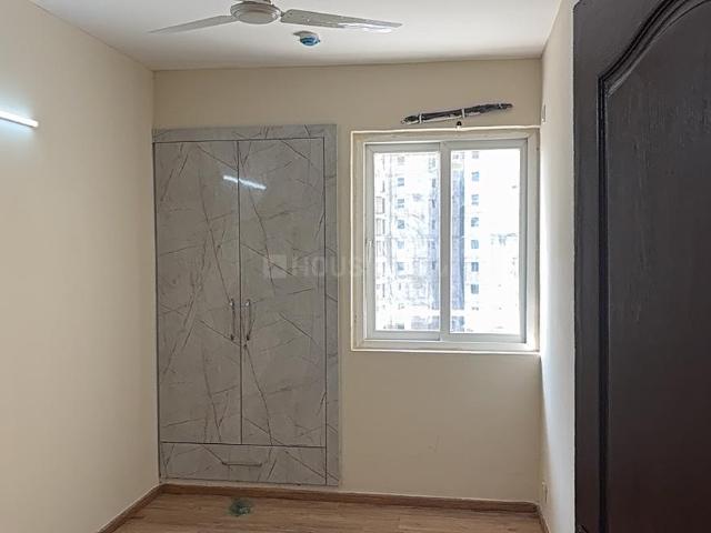 2.5 BHK Apartment in Sector 110 for rent Noida. The reference number is 19631939
